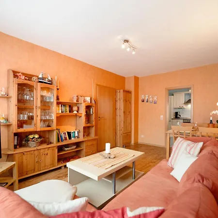 Haus Beate Klein Apartamento Kröv